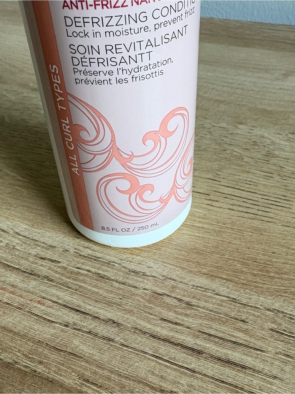 Advanced Climate Control Defrizzing Conditioner - Picture 3 of 3